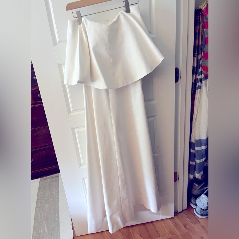 Alexis dress XS. Pictures don’t do it justice.
